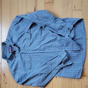 Vineyard vines island shirt Meduim